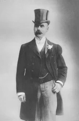 El difunto Sr. George McLachlan, 1911