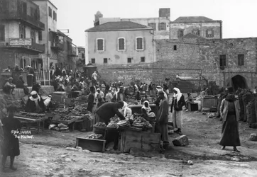 El mercado, Haifa, Palestina, c. 1920s-c. 1930s