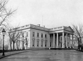 El pórtico norte de la Casa Blanca, Washington D.C., EE.UU., 1908