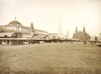 Las filas comerciales en la Plaza Roja, Moscú, Rusia, 1888