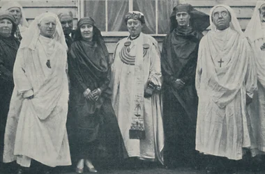 Sus Majestades en Gales, 1926, 1937