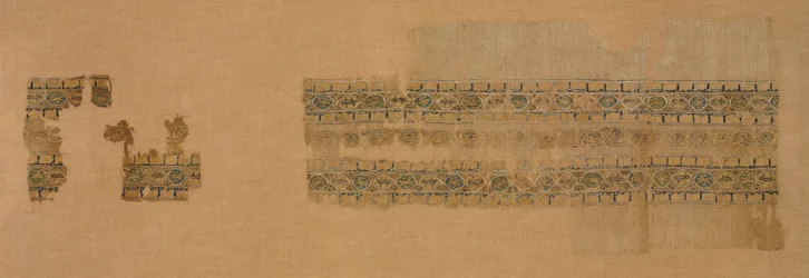 Tiraz con oro, 1094 - 1101