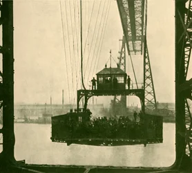 Coche de viaje, Puente Transportador, Middlesborough, c. 1930