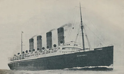 Triunfante durante veinte años. El Mauretania, construido en 1907, hacia 1927, 1936