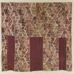 Túnica, c. 700-1100