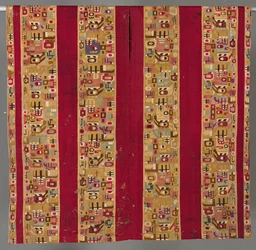 Túnica con sacrificador, 600-1000