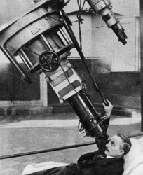 Telescopio reflector de veintiocho pulgadas, Observatorio de Greenwich, Londres, 1926-1927