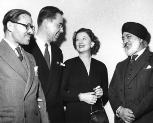 Conferencia general de la UNESCO se reúne en París, noviembre de 1952