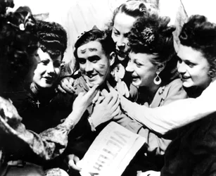 Celebraciones del Día VE, París, 8 de mayo de 1945
