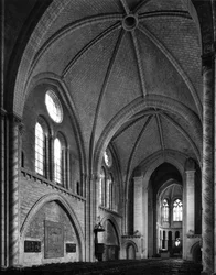 Vista desde la nave - Iglesia de Notre Dame de la Couture - Siglos XII-XIII Le Mans (Sarthe)