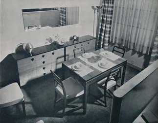 Vista en la sala de estar-comedor diseñada por Gilbert Rohde, 1936