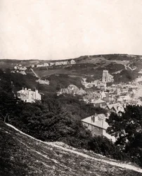 Vista de Hastings desde East Hill, Sussex, c. 1900