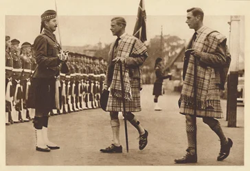 Usando el Tartán de Balmoral, Balmoral, 1936 1937