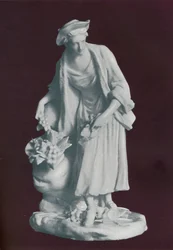 Figura de compañero jardinero de porcelana blanca de Chelsea, c1770