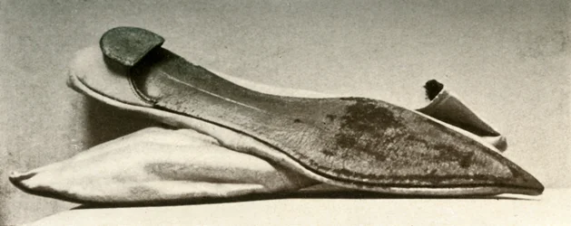 Zapatillas de boda de satén blanco, 1800