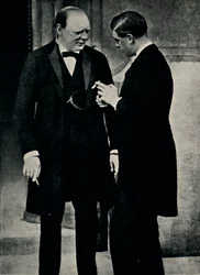 Con el Rey Eduardo VIII, 1936, 1945