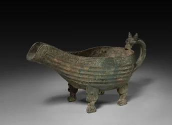 Yi: Vasija de libación, c. 900-600 a.C.