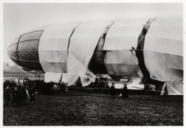 Zeppelin LZ2 después de su destrucción, 1906 1933