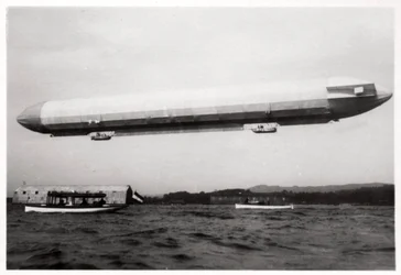 Zeppelin LZ3 en el aire, Alemania