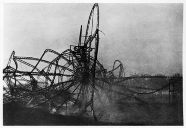 Zeppelin LZ4 después del desastre de Echterdingen, Alemania, 1908