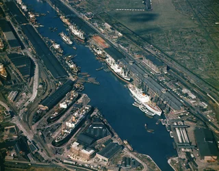 Vista aérea de los Royal Albert Docks, inaugurados en 1880
