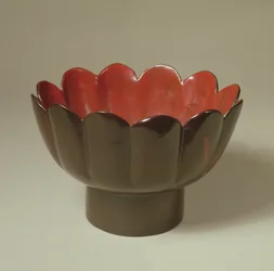 Copa, Dinastía Song (960-1279) (madera lacada)