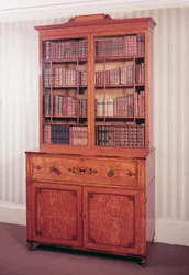 Secretaire librero, estilo Hepplewhite