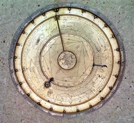 El primer reloj de resorte con fusée, vista de la esfera, por Joseph Zech