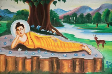 Pintura que representa la historia de la vida de Shakyamuni Buda. Buda reclinado, Vang Vieng, Laos