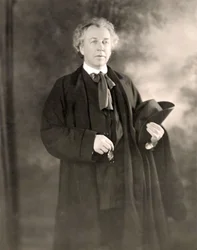 Arquitecto estadounidense Frank Lloyd Wright (1867-1959) c. 1917