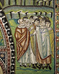 Basílica de San Vital, Detalle de mosaicos en el luneto sobre la entrada al deambulatorio que representa a Aarón, líder de las doce tribus de Israel, Rávena, Emilia-Romaña, Italia