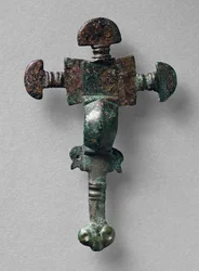 Broche cruciforme, de Haslingfield, Cambridgeshire, anglosajón