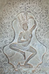 Relieve de Apsara danzante en el muro exterior occidental, Angkor Wat, Camboya (foto)