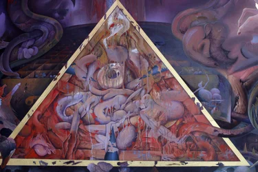 (detalle) de una pintura mural en el Uposatha (sala del santuario) del templo Buddhapadipa, Wimbledon, Gran Bretaña