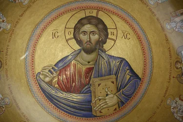 Cúpula de la iglesia ortodoxa griega Katholikon en la Iglesia del Santo Sepulcro, Jerusalén, Israel