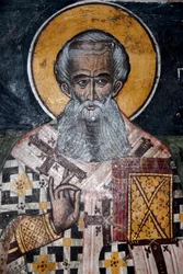 Cristianismo ortodoxo griego; antiguos frescos bizantinos; mural del obispo Nicolás; Iglesia de Agios Nikolaos en Petra; Lesbos; Mar Egeo; Grecia; Europa