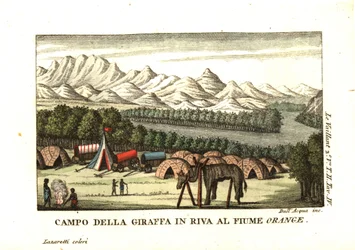 Campamento de Le Vaillant a orillas del río Orange, en Richtersveld. Una piel de jirafa está siendo sometida a taxidermia sobre un bastidor. De François Le Vaillant (Levaillant