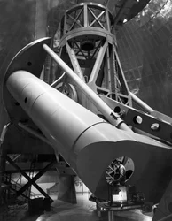 Los Ángeles, California: 1949 Parte del interior del Observatorio Mt. Palomar. (foto en b/n)