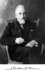 Matthew Algernon Adams, oftalmólogo británico, c 1900