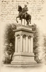 Estatua de Lafayette, Cour du Louvre, París, Sena, Isla de Francia, Francia