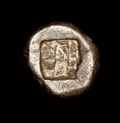 Rara moneda antigua, dracma de plata, Atenea, 450 a.C. (foto)