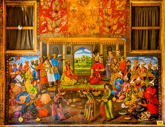 Recepción del soberano mogol Humayun 1544, frescos con escenas cortesanas y de batallas, Palacio Chehel Sotoun, Isfahán, Isfahán, Irán, Asia (foto)