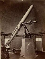 Telescopio refractor con montaje ecuatorial, Washington DC, EE.UU.