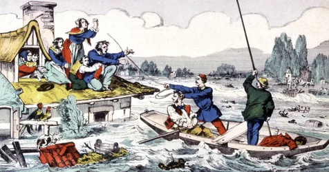 Rescate con una pequeña embarcación durante las inundaciones en el sur de Francia
