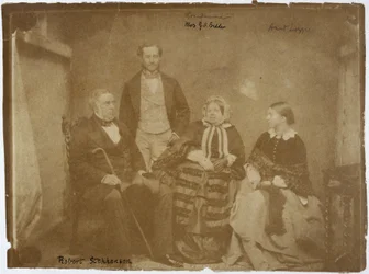 Robert Stephenson, ingeniero mecánico y civil inglés, y familia, c 1850s