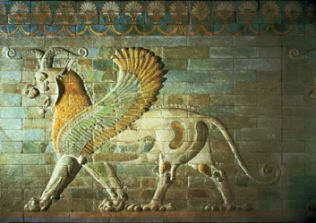 Esfinge, detalle de un friso, mesopotámico, c.500 a.C.