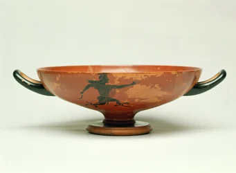 La Persecución de Perseo, kylix de figuras negras áticas hecho por el Maestro Pepaks, 525-520 AC