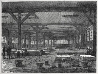 fábrica de vidrio : fabricación de un espejo, c.1880 (grabado)