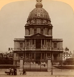 Domo de los Inválidos, donde descansa el gran guerrero - Tumba de Napoleón I, París, Francia, 1900