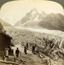 Mer de Glace desde el Chapeau, cerca de Chamonix, Francia